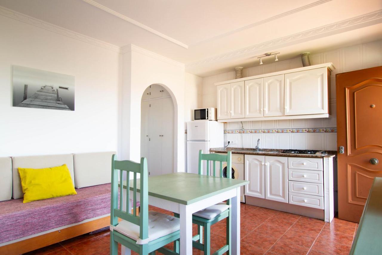 Apartamentos Turisticos Trajano โบโลเนีย ภายนอก รูปภาพ