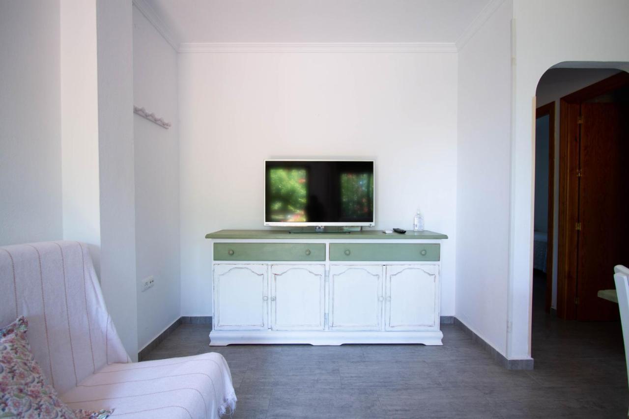 Apartamentos Turisticos Trajano โบโลเนีย ภายนอก รูปภาพ
